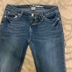 Diamond Threads Jeans